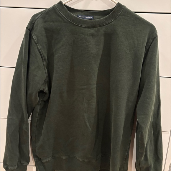 Brandy Melville Sweaters - Brandy Melville Green Crewneck Sweater